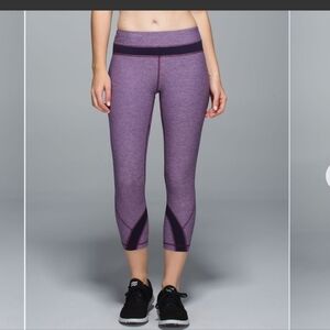 Lululemon Run: Inspire Crop II - Heathered Berry/ Black Grape 21"